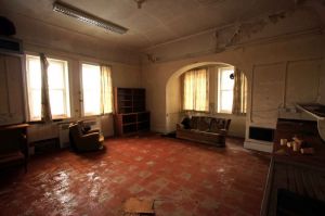 Ante rooms